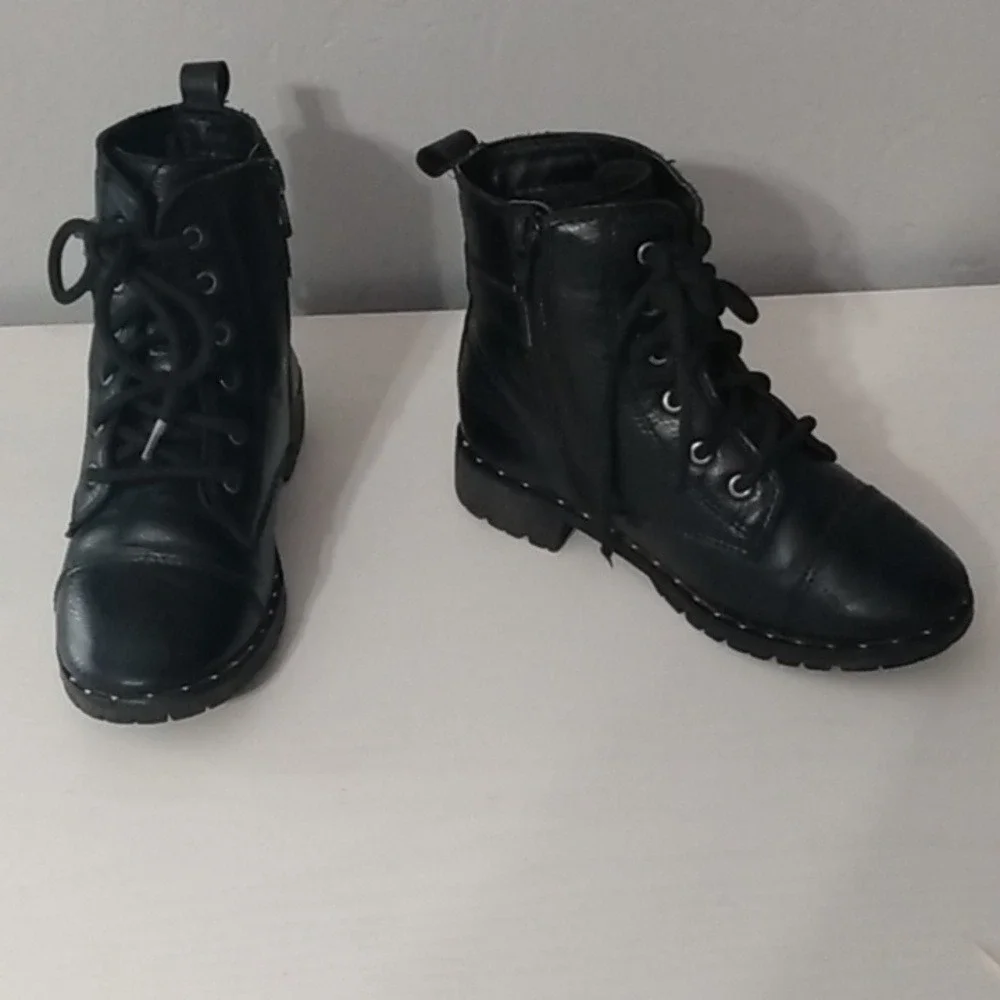 Kids‎ Black Combat Boots Side Zip Buckle Studded Sole Lace Up Size 12